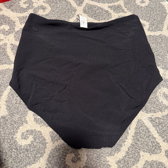 Waterside Seersucker High-Waisted Skimpy Bikini Bottom, size M - Picture 2 of 4